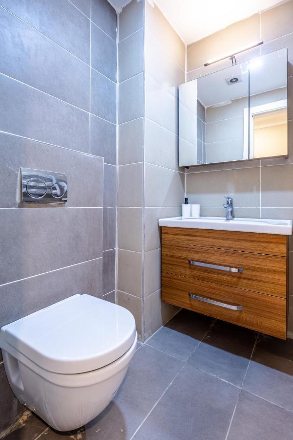Central Flat With Sleek Interior In Sisli Stambuł Zewnętrze zdjęcie